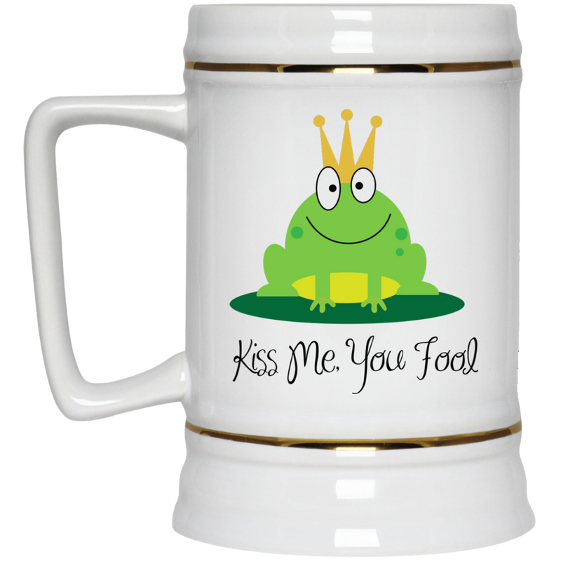 11 oz. cofffee mug with frog - Kiss Me You Fool!