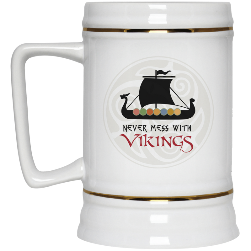 Coffee mug with Viking design - never mess with Vikings